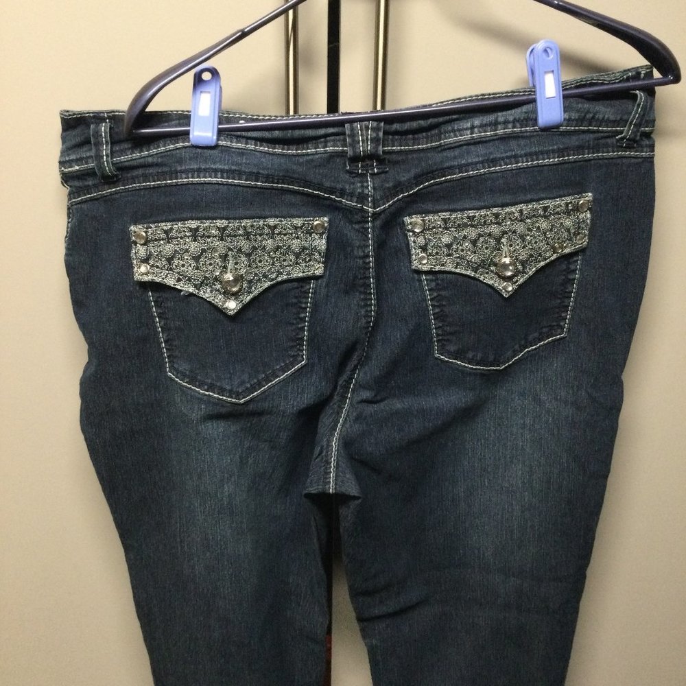 JOY IS CONTAGIOUS JEANS